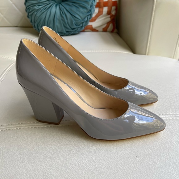 Nine West Shoes - Nine West Scheila Gray Patent Leather Block Heel Pumps Heels size 9